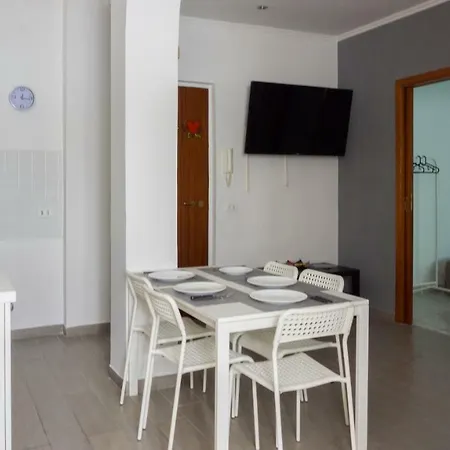 Cantelmo Apartament Neapol